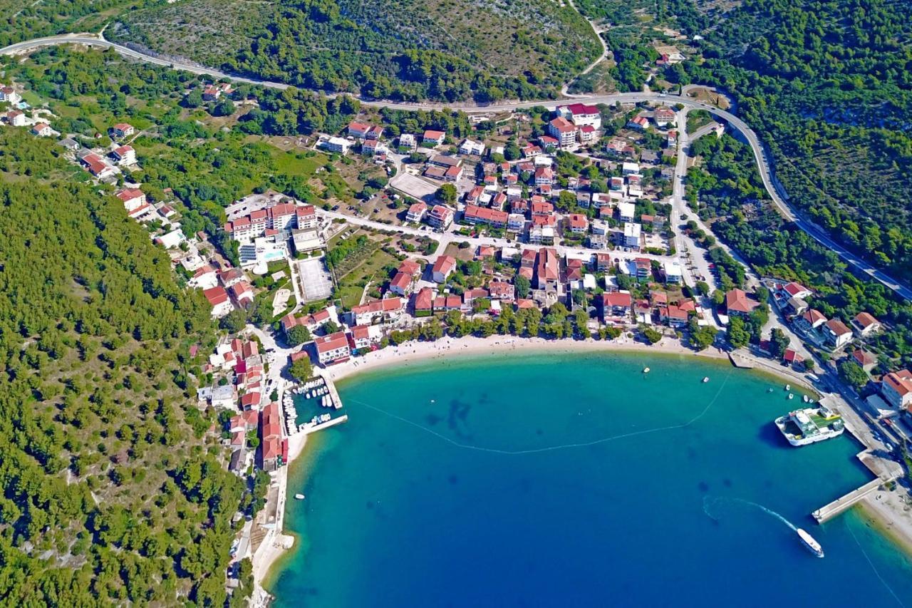 Apartments By The Sea Drvenik Donja Vala, Makarska - 6756 Екстериор снимка