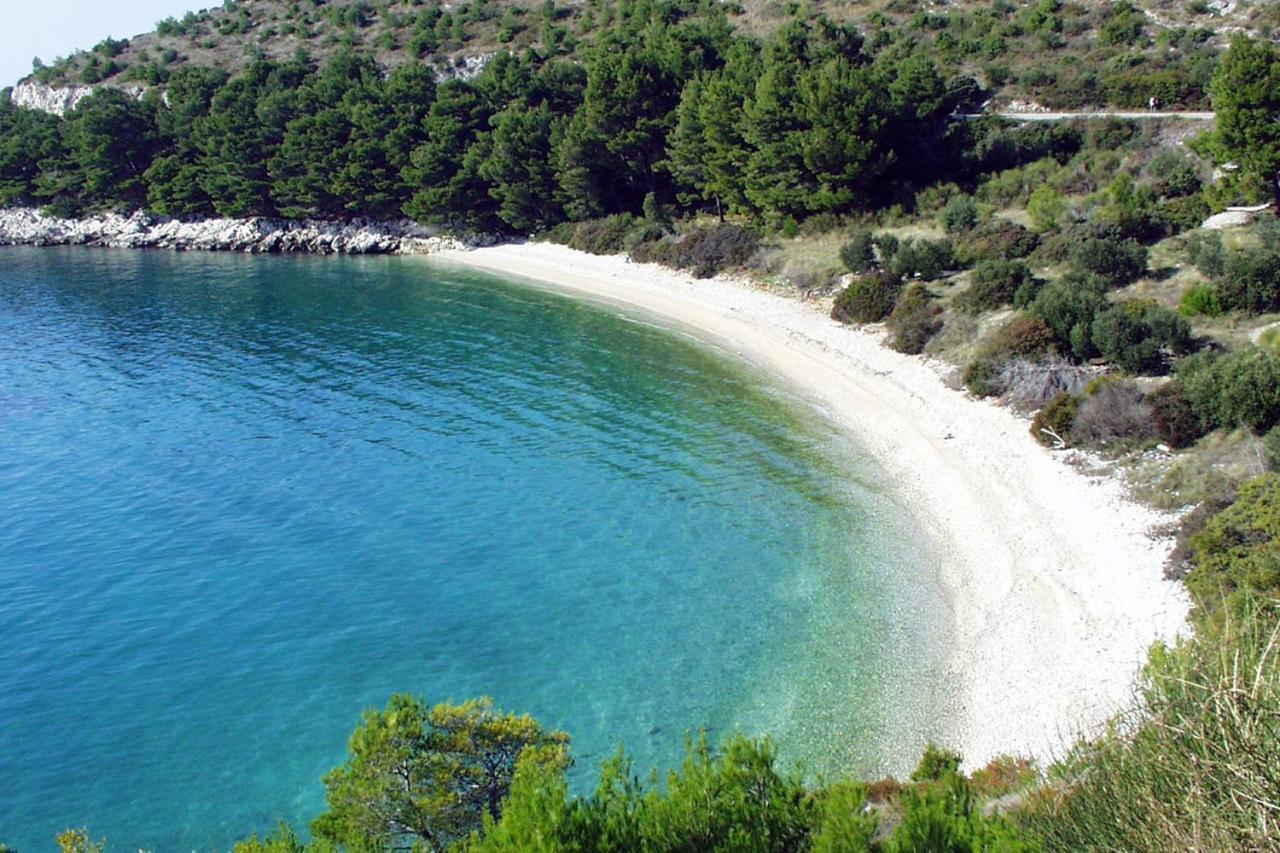 Apartments By The Sea Drvenik Donja Vala, Makarska - 6756 Екстериор снимка