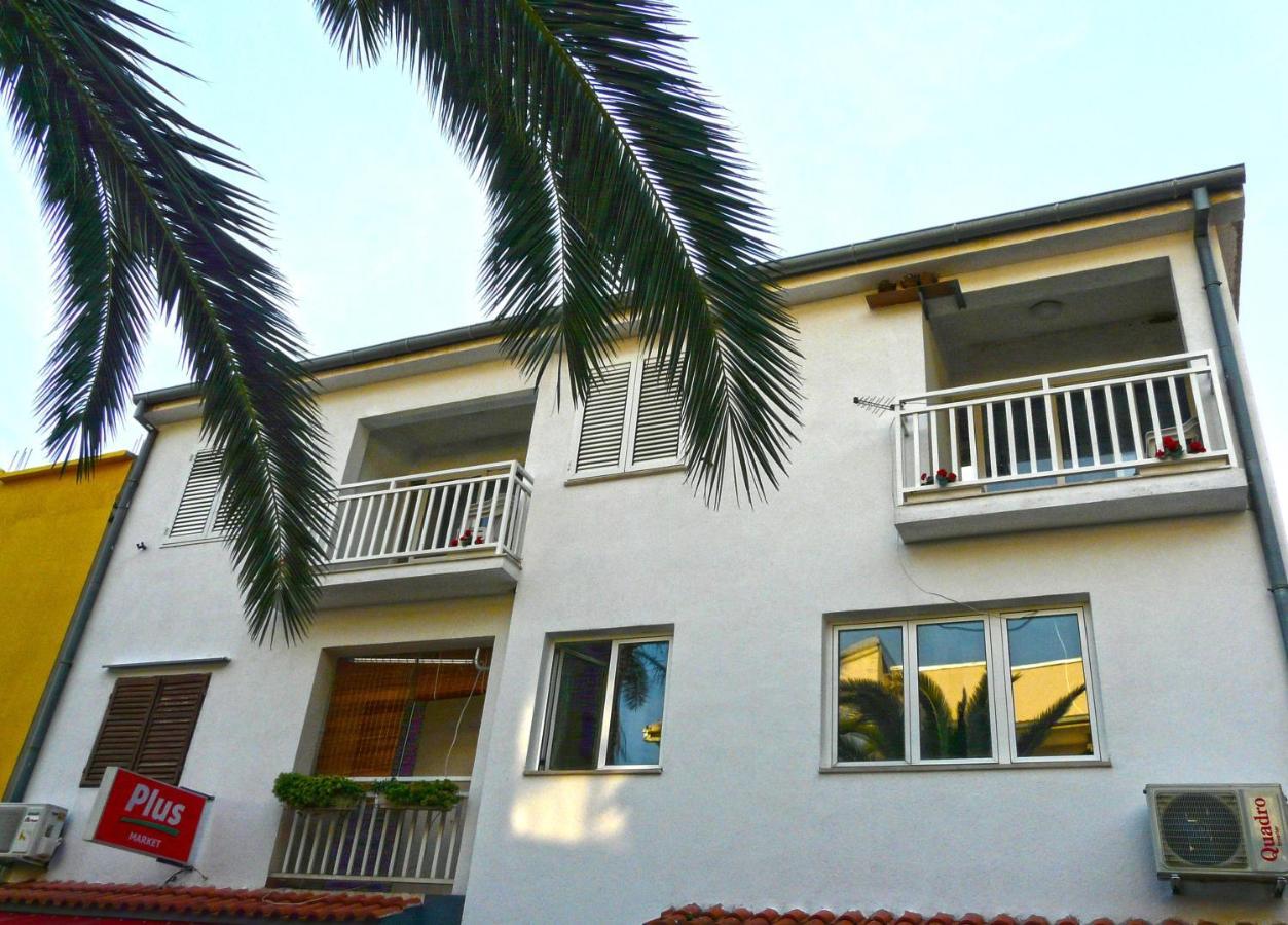 Apartments By The Sea Drvenik Donja Vala, Makarska - 6756 Екстериор снимка